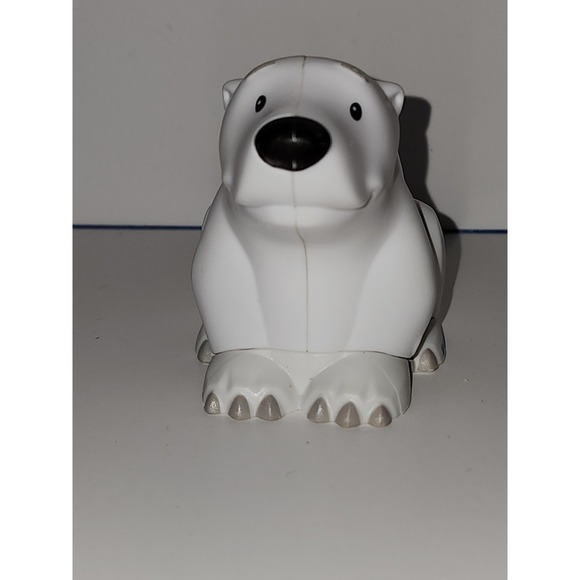 Fisher Price‎ Little People Replacement Toy Polar Bear Toddler - Picture 1 of 4